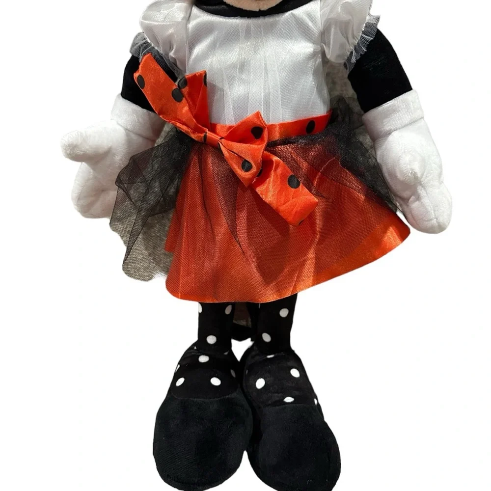 Disney Minnie Mouse Witch Halloween Greeter 21” Black, Orange, Polka Dot. New